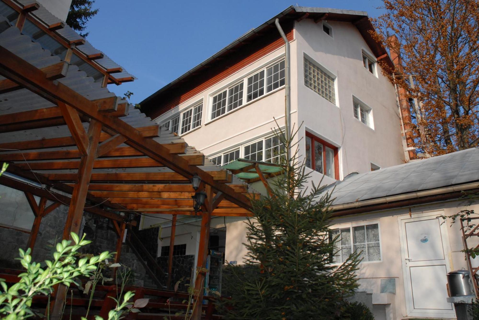 Cazare Casa Cristina Buşteni Exterior foto