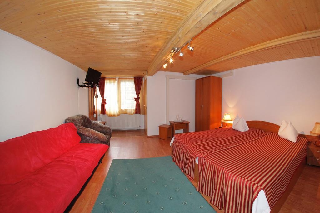Cazare Casa Cristina Buşteni Exterior foto